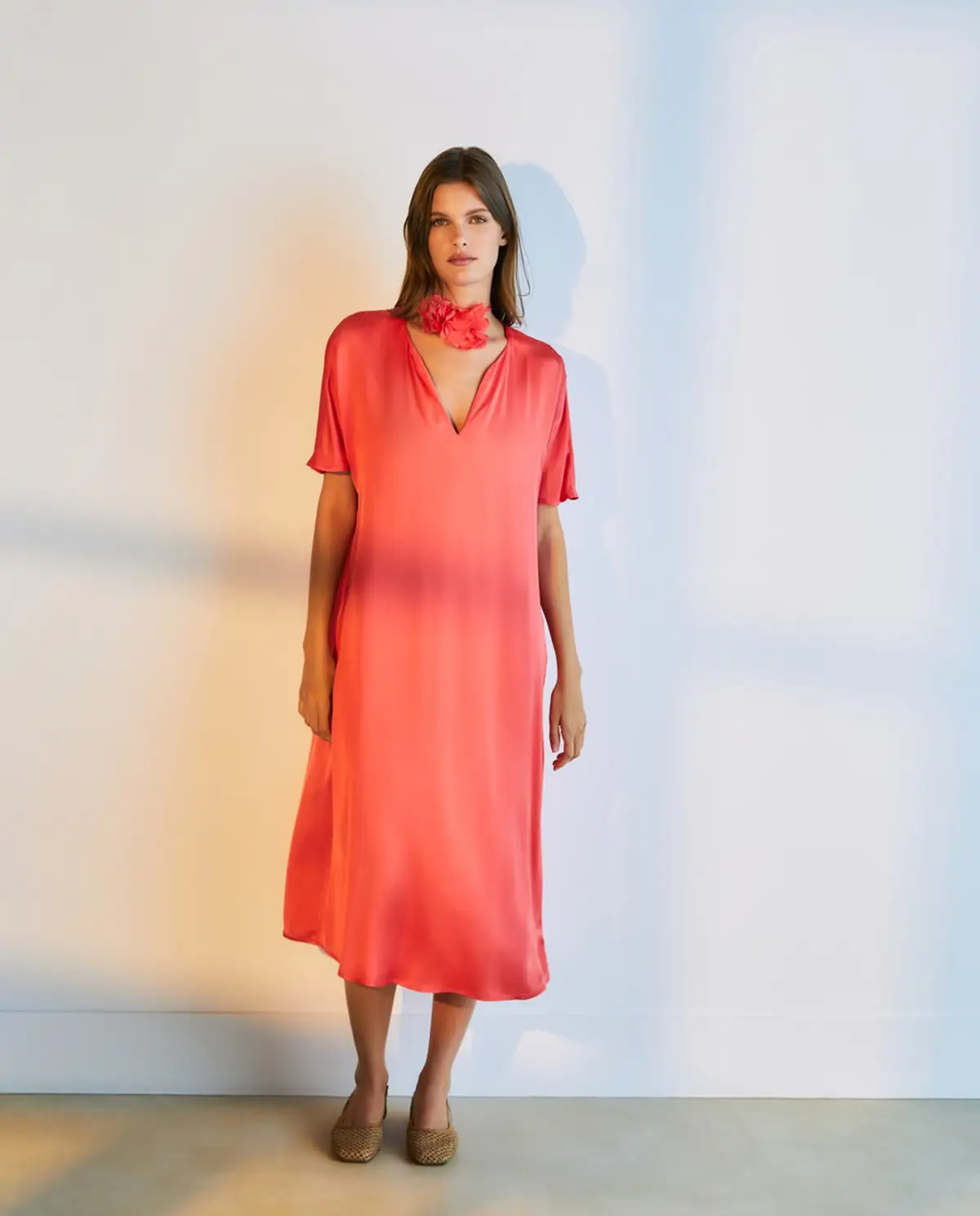 Vestido forrado con volantes y escote cuadrado Paz Torras