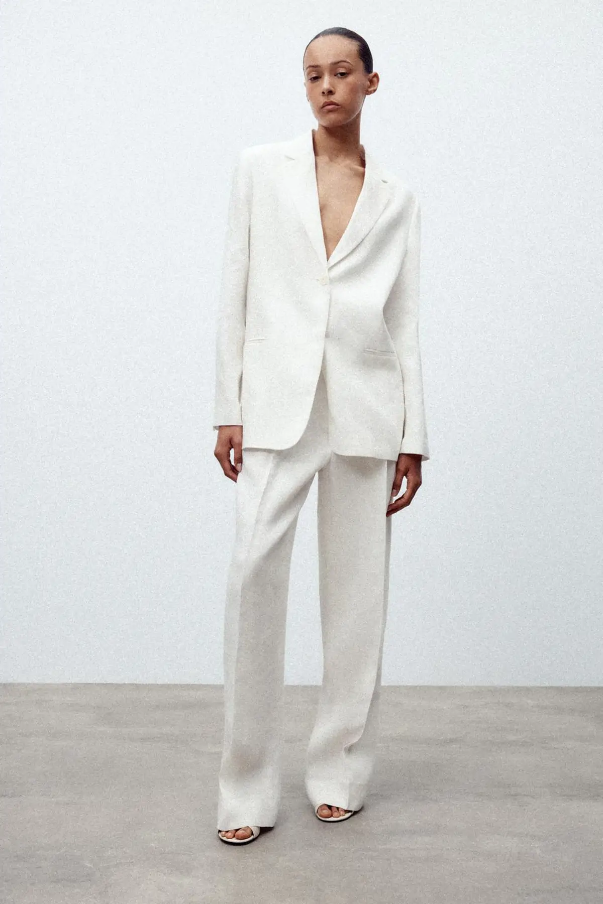 Blazer blanca.