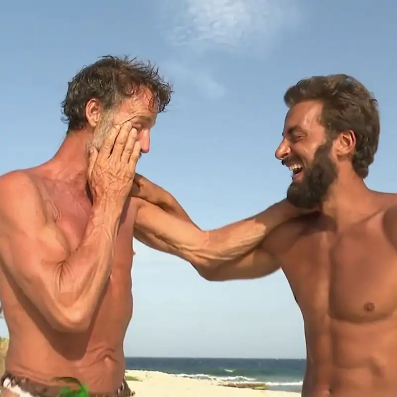 El gesto de Álvaro Muñoz Escassi que demuestra cómo es su relación con Borja González tras ‘Supervivientes 2025’