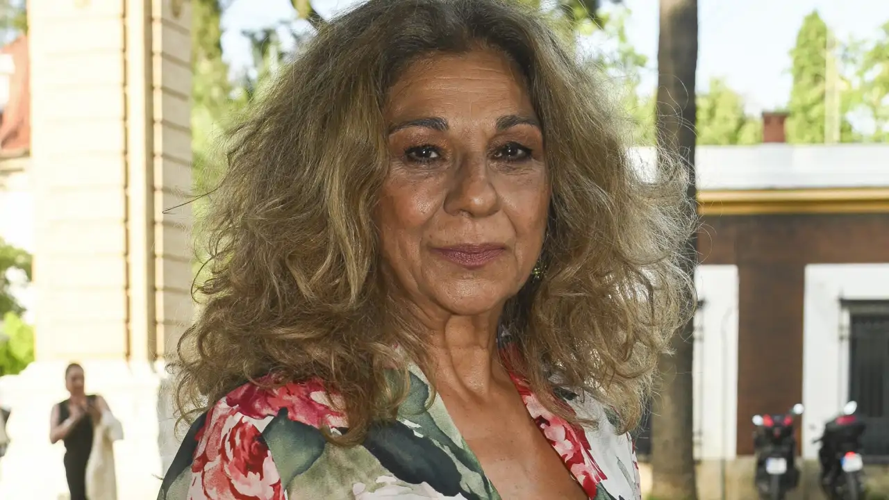 Lolita Flores, a la revista Lecturas: "Me meto en la cama a ver series y se me despeja la cabeza"