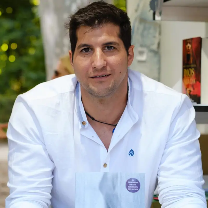 Julián Contreras Jr., advierte a su hermano Cayetano Rivera: “Si tuviera la posibilidad de recomendarle algo es que este silencio no le beneficia”