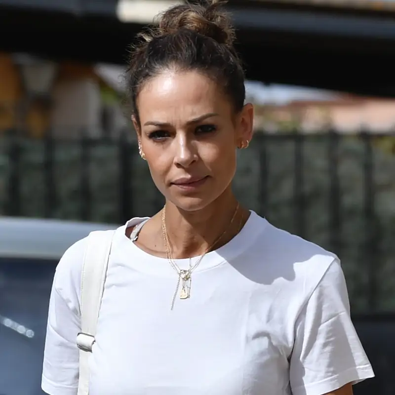 Eva González termina en el médico en la peor semana de su ex marido, Cayetano Rivera: "No me encuentro bien"