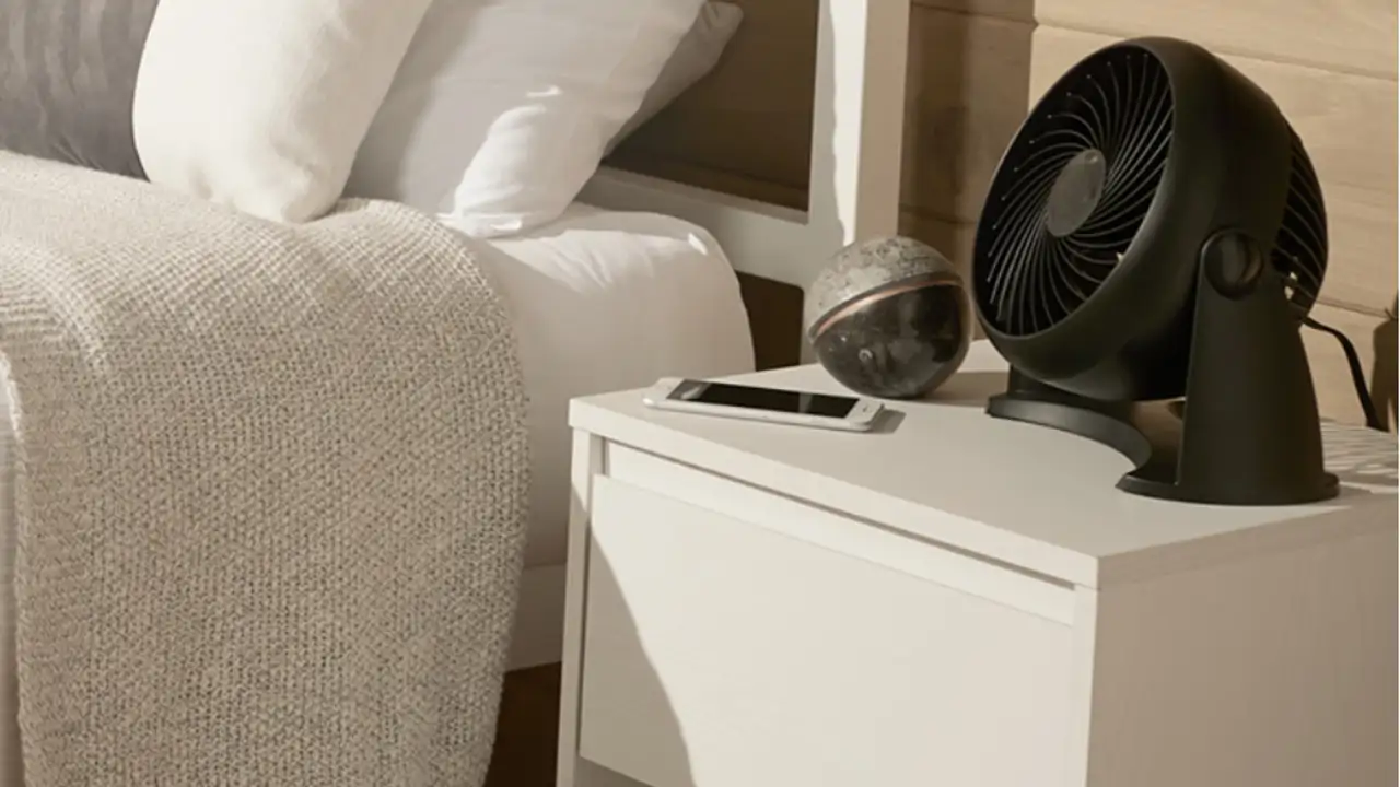 Sergio Llorente, electricista: "¿Has pensado cuánto pagas por tener el ventilador enchufado toda la noche?"