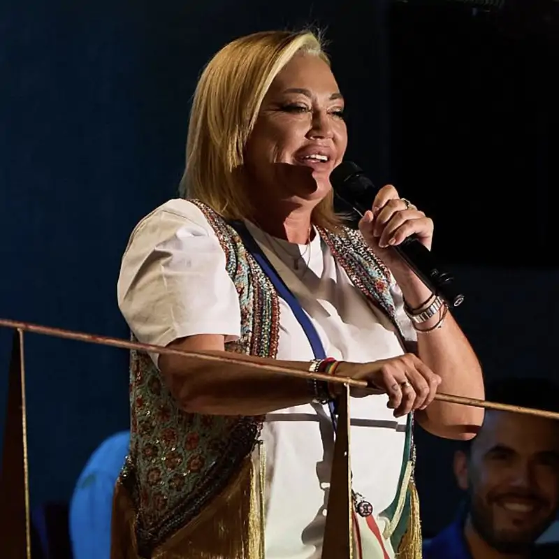 Belén Esteban sorprende al irrumpir en ’La Revuelta’ y revelar lo que ha sucedido con su hija tras las cámaras