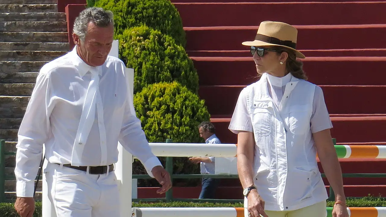 El reencuentro de la infanta Elena y su antiguo amor, Luis Astolfi: de los motivos de su ruptura a una amistad de décadas