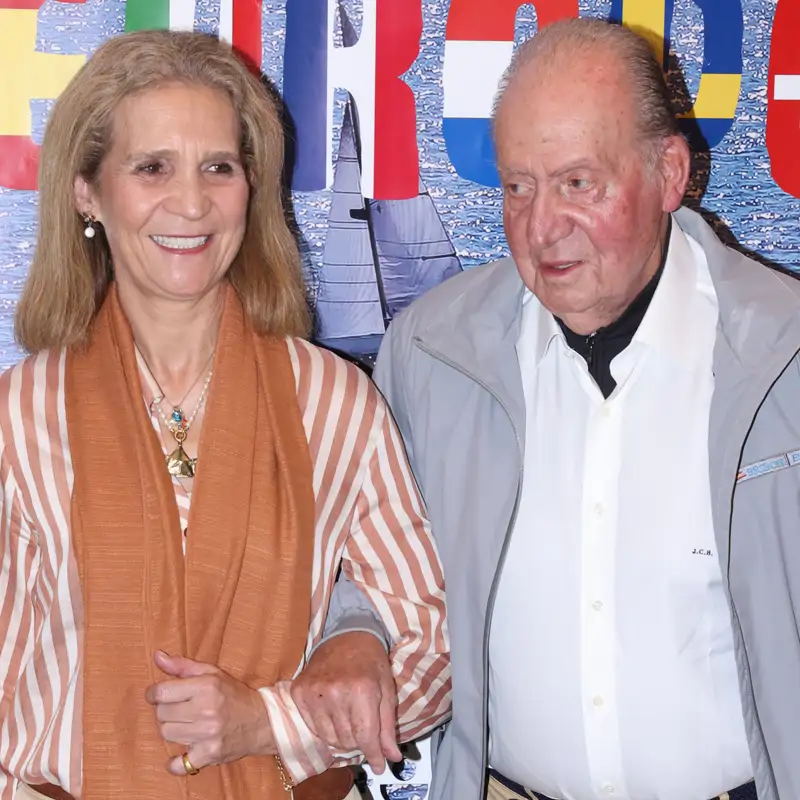 Noticias del corazón: de las palabras del rey Juan Carlos sobre la infanta Elena a la separación de Álvaro Muñoz Escassi y Sheila Casas