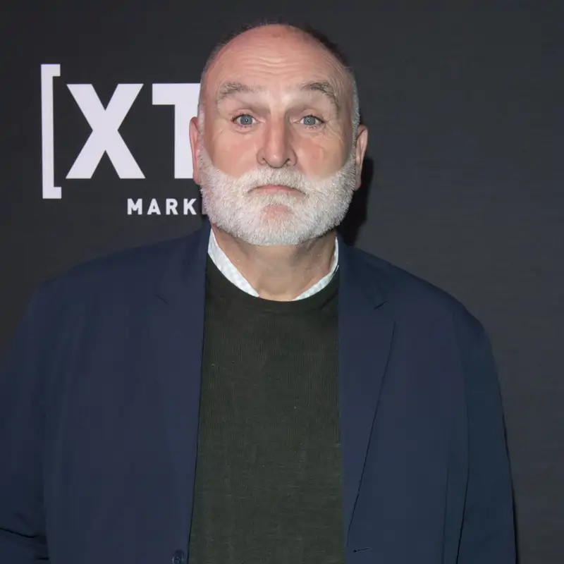El chef José Andrés (55 años): "Cocinar en familia es algo que aprendí de mi padres. A veces por diversión, pero también por necesidad"