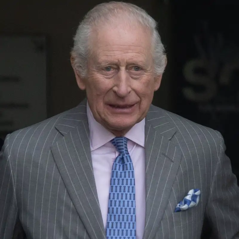 El Palacio de Buckingham, obligado a pronunciarse debido al último percance de salud del rey Carlos III