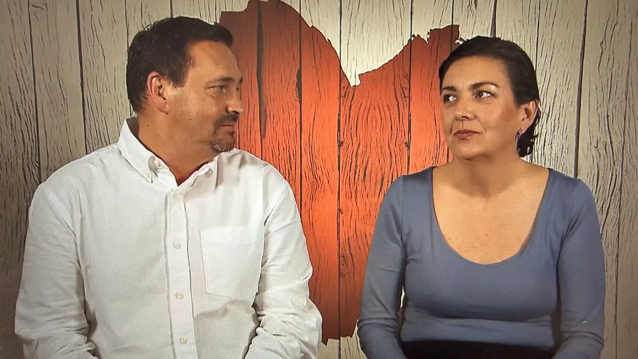 La extraña e incómoda petición de una comensal de 'First Dates' a su cita: "Perdón, perdón"