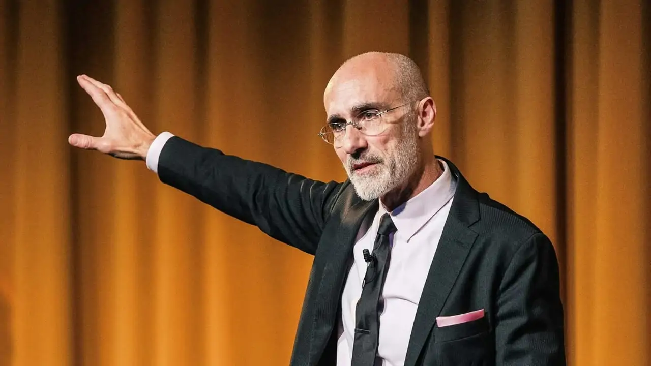 Arthur Brooks (61 años), experto en felicidad de Harvard: “Si solo nos moviera la búsqueda del placer, la vida sería ingestionable”