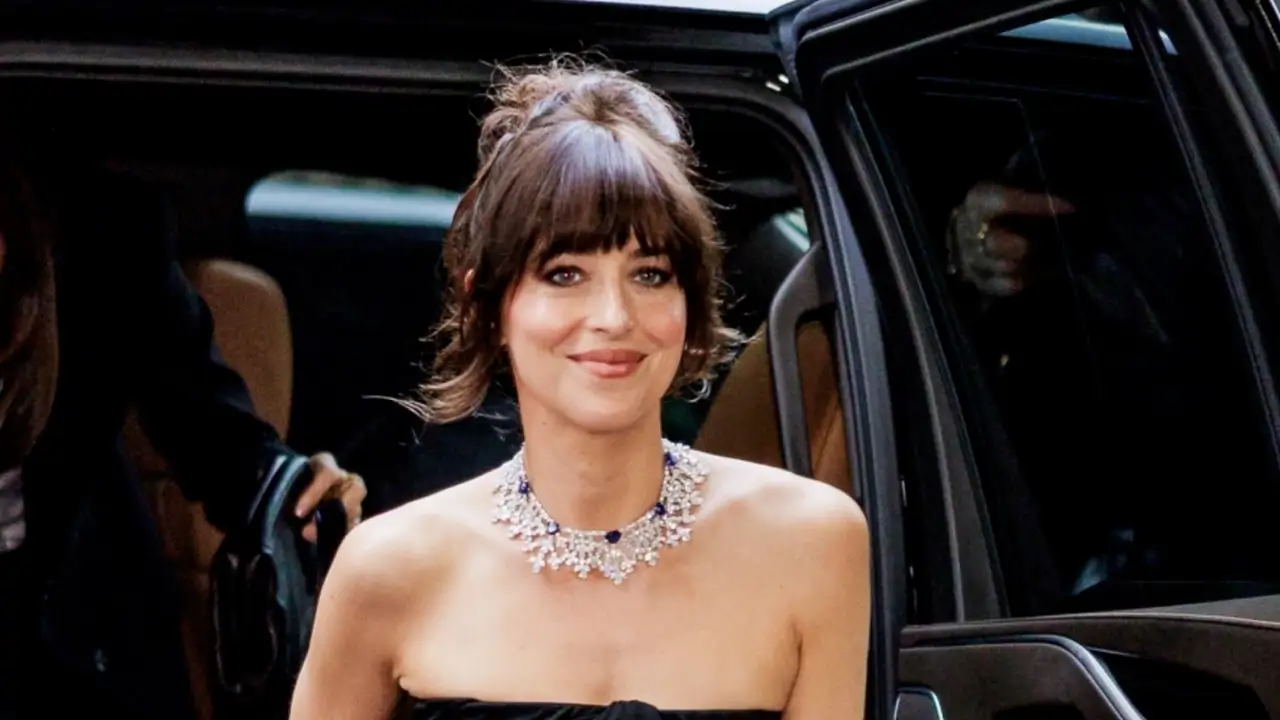 Dakota Johnson (35 años): “Cuando mi familia se casó con Antonio Banderas, también nos casamos con España”