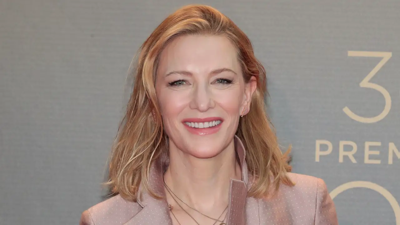La emoción de Cate Blanchett al recibir el primer Goya internacional