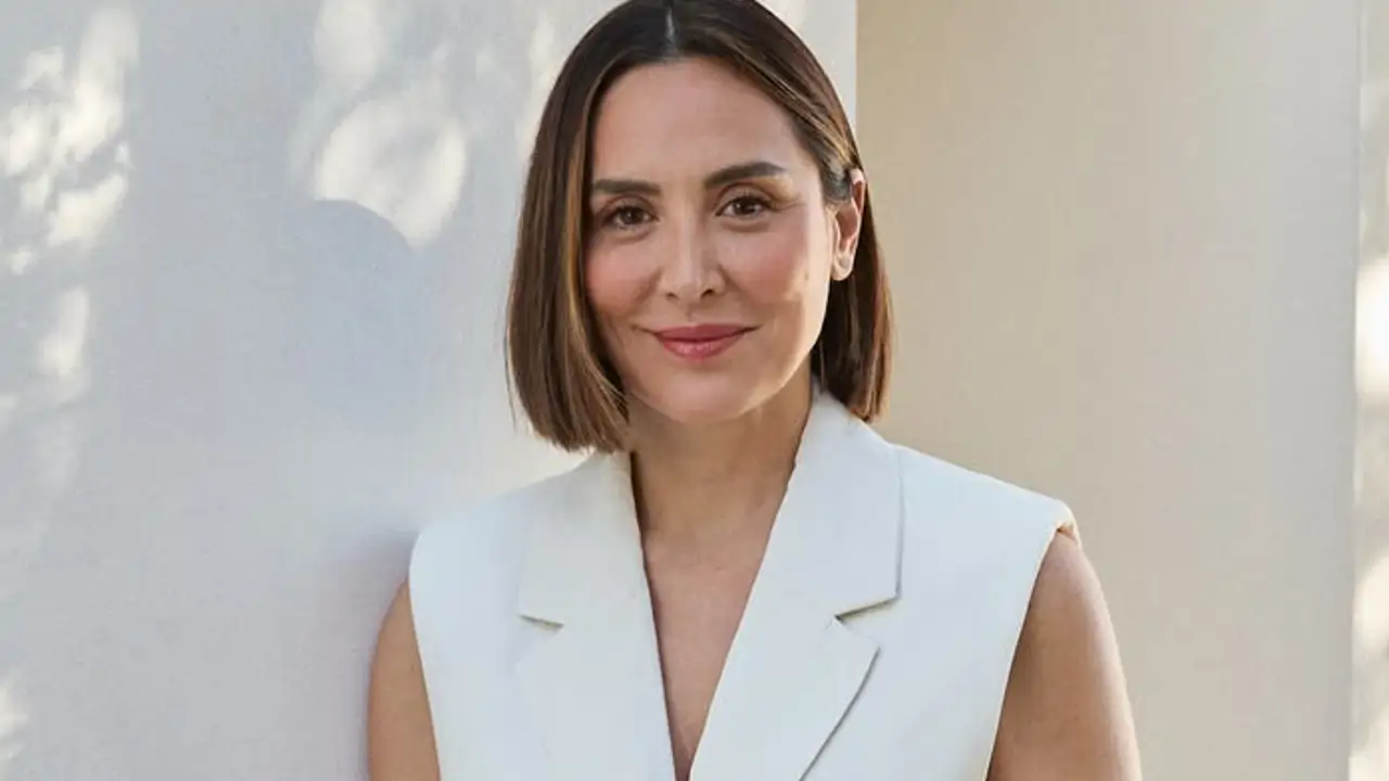 Hoy es jueves de novedades en Zara: 20 prendas y accesorios que se agotarán rápidamente y reúnen todas las tendencias del verano 2025