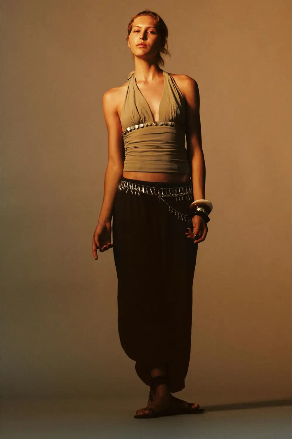 Top halter con abalorios