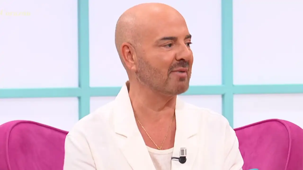 Luis Pliego, director de la revista Lecturas, sobre la exclusiva de Carmen Borrego: “Alejandra Rubio está siempre enfadada, no le gusta nada”.