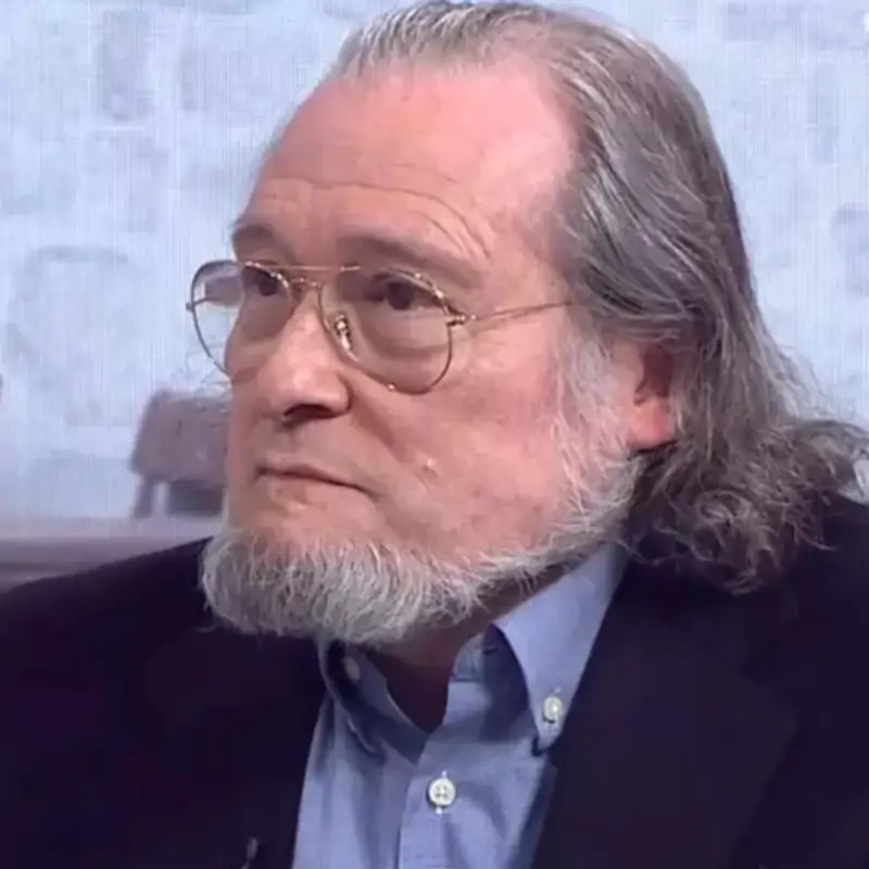 Santiago Niño Becerra (74 años), economista: "Podríamos vivir este verano una parálisis económica global, una nueva 'situación Covid'"