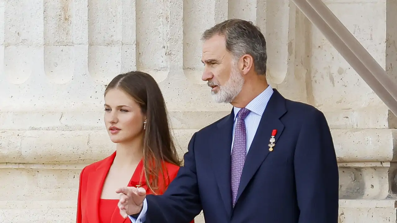 Una experta en protocolo advierte: “Si el rey Felipe y la princesa Leonor se encontraran simultáneamente fuera del país o incapacitados, nos adentramos en un limbo institucional” 