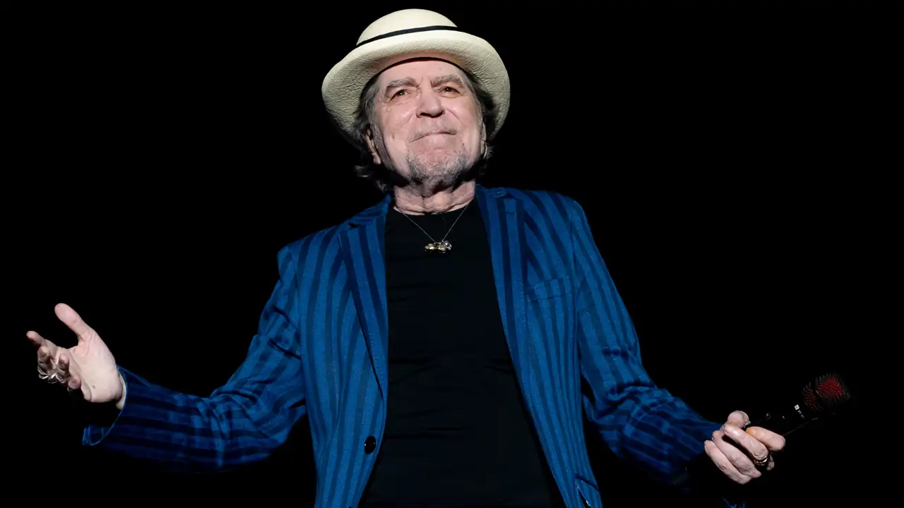Joaquín Sabina (76 años), el arte de facturar millones y triunfar a pesar  de las trabas de la vida