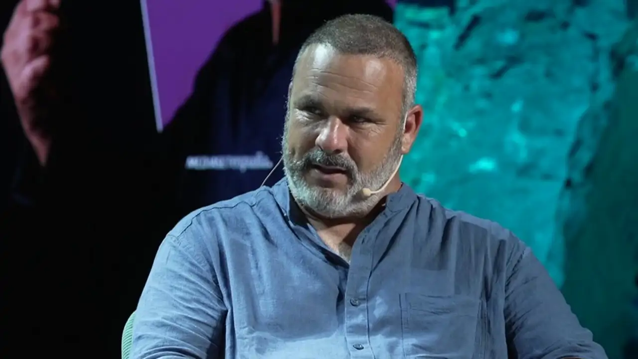 Ángel León, chef, se pronuncia sobre los precios del pescado: “Para  conseguir un kilo de lubina de estero se necesitan tres años y medio”
