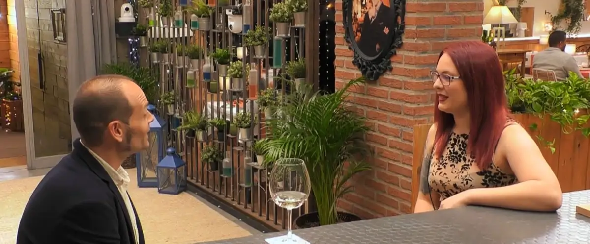El horror de Marta (36 años) al conocer a Eros Ramazzotti de Murcia en 'First Dates': “Cuando se ha girado me he querido ir”